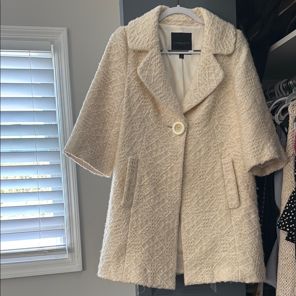Classiques Entier Cream Teddy Jacket with Textured Fabric and Notched Lapel